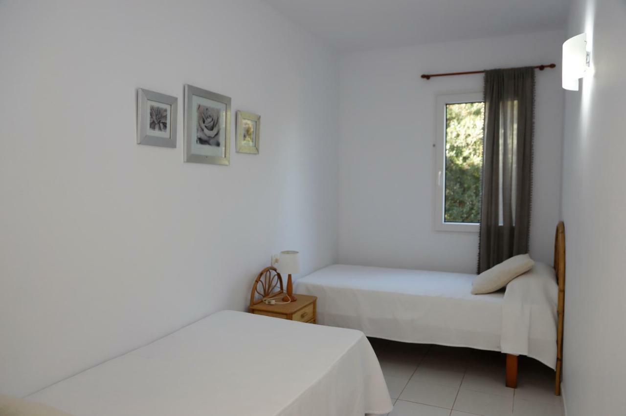 Amanecer En Port D'Addaia Apartman Es Mercadal Kültér fotó