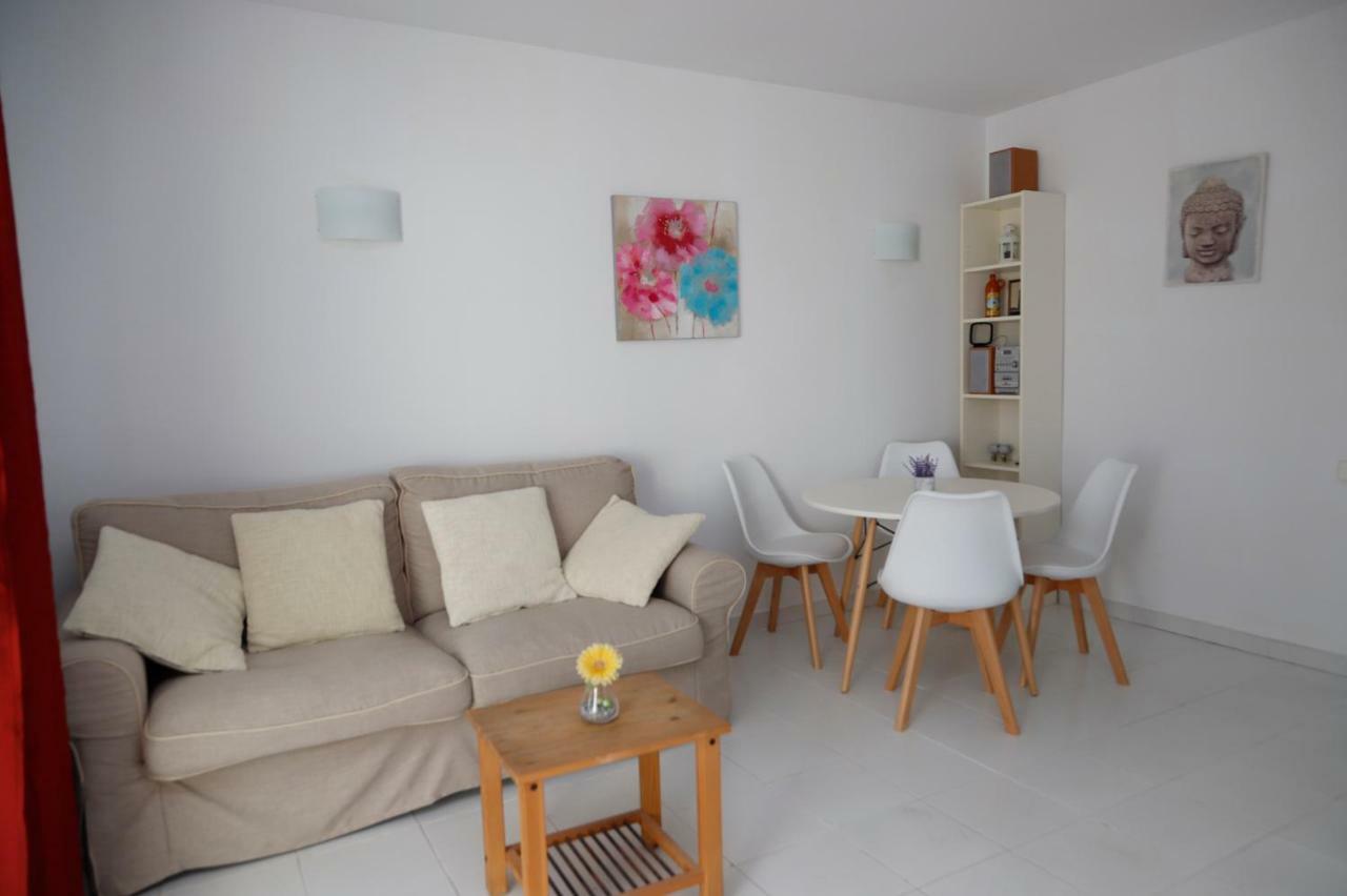 Amanecer En Port D'Addaia Apartman Es Mercadal Kültér fotó