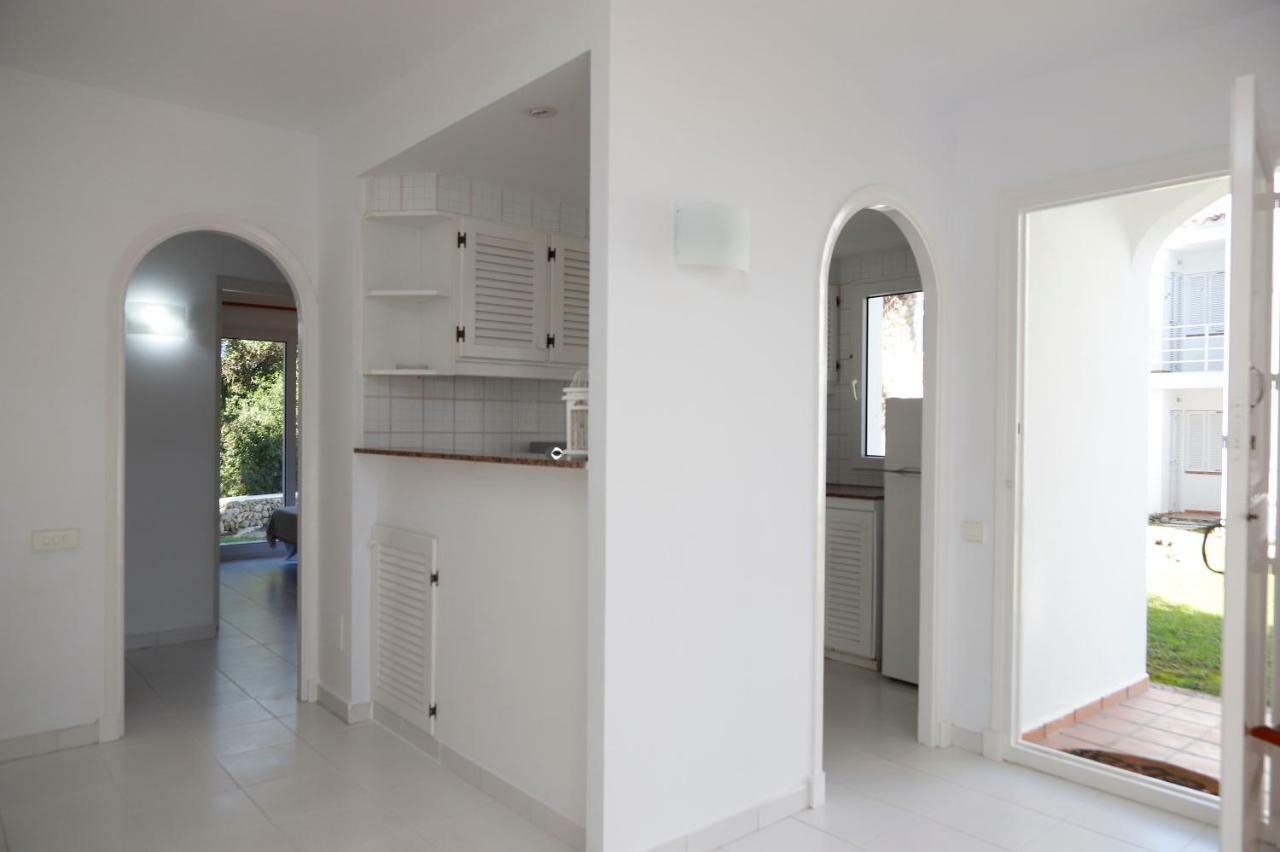 Amanecer En Port D'Addaia Apartman Es Mercadal Kültér fotó