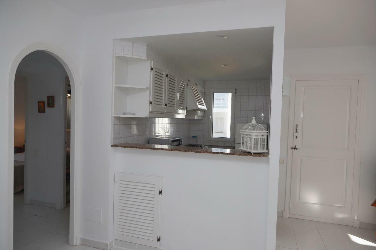 Amanecer En Port D'Addaia Apartman Es Mercadal Kültér fotó